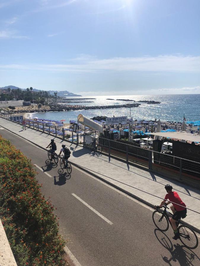 Nonsolomare Wifi Aria Condizionata Parcheggio Leilighet Sanremo Eksteriør bilde